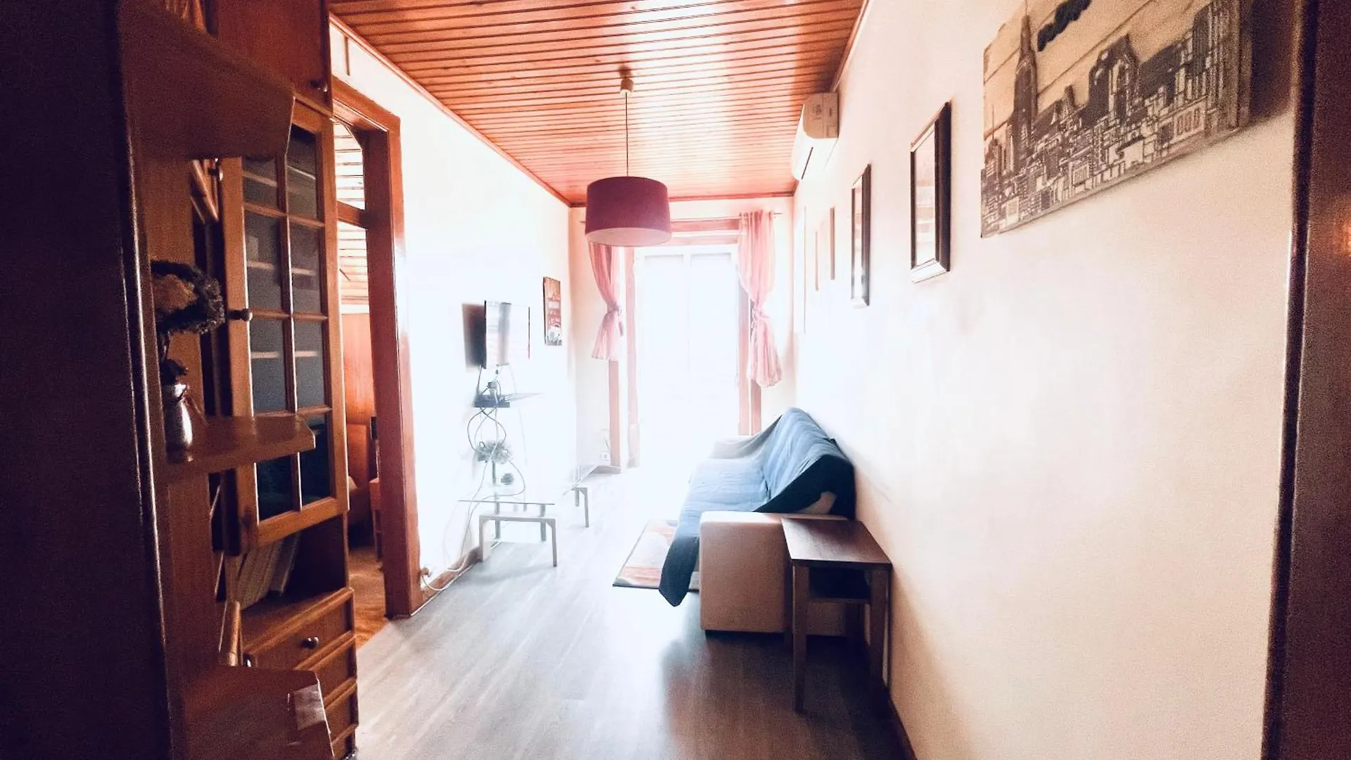 Lisbon Iqra Apartment 0*,  Португалия